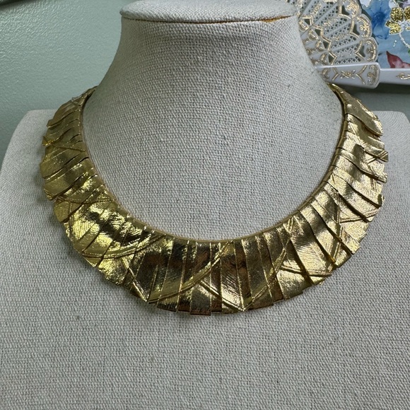 Les Bernard Jewelry - Les Bernard Gold Cleopatra Choker Necklace Egyptian Revival Vintage Unsigned